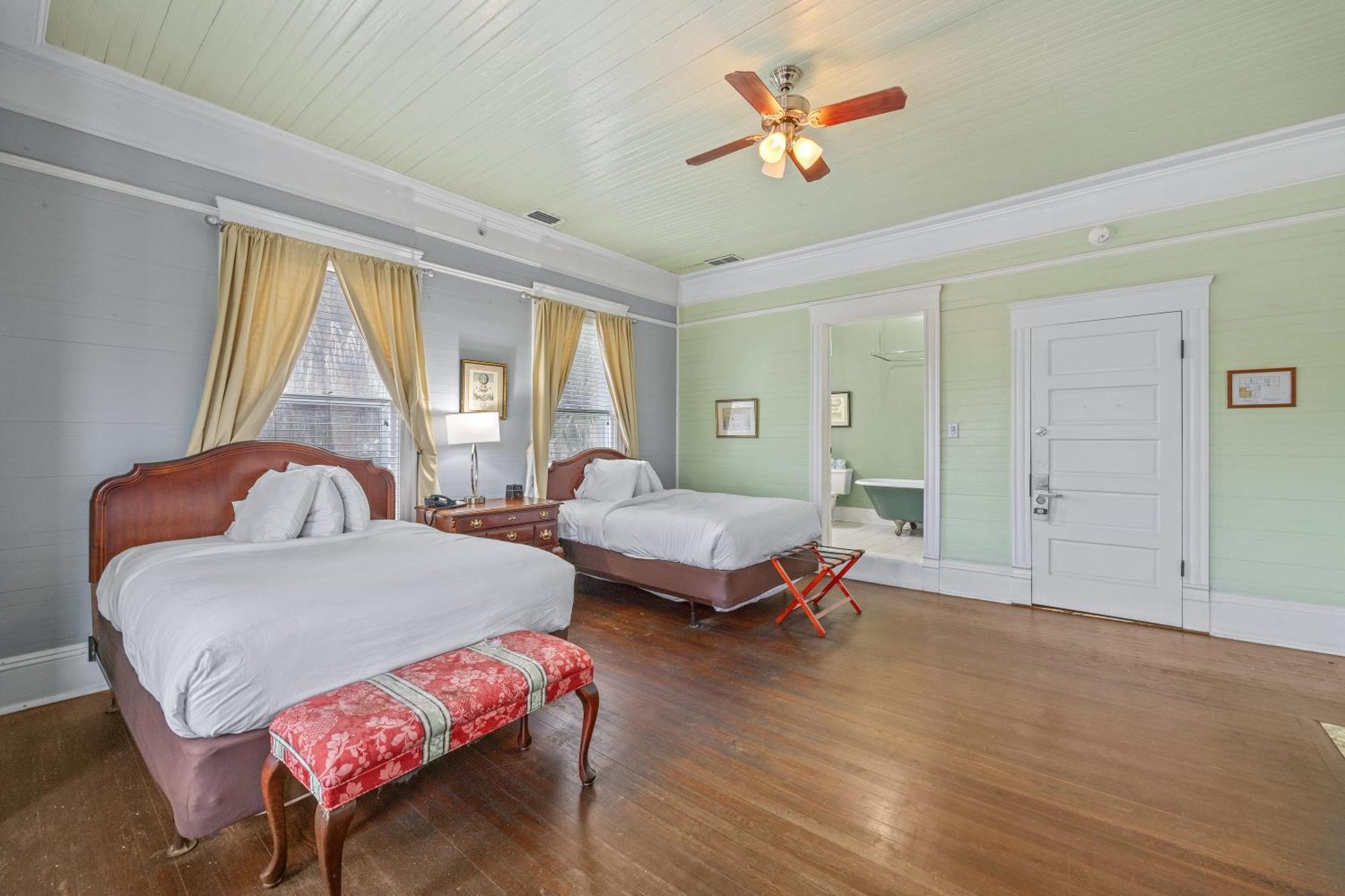 Coombs Inn & Suites Apalachicola Exterior foto